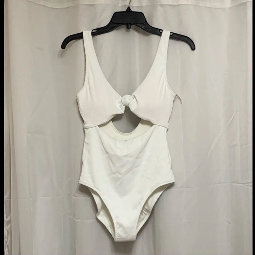 one piece bathing suit